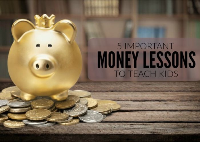 what-money-lessons-you-should-teach-your-kids-2